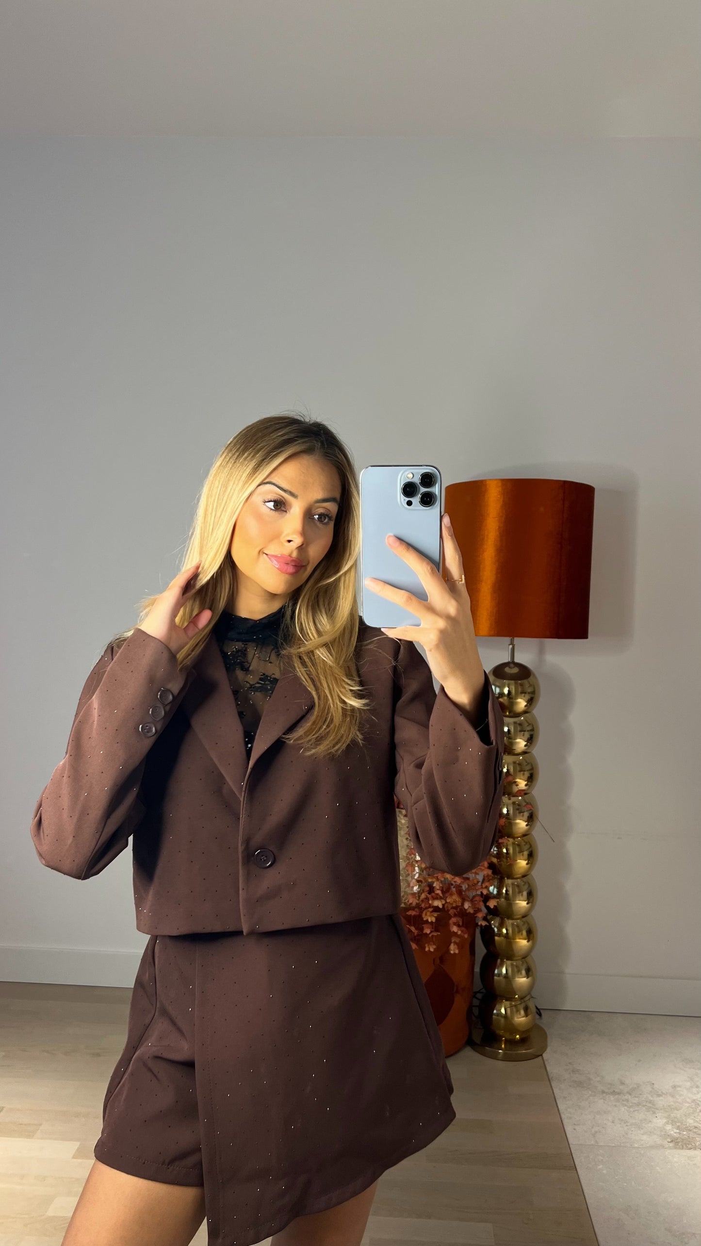 See Me Shine Short Brown